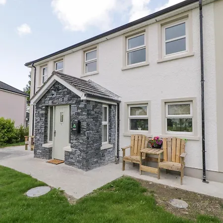 Stoneywood بيت للعطل